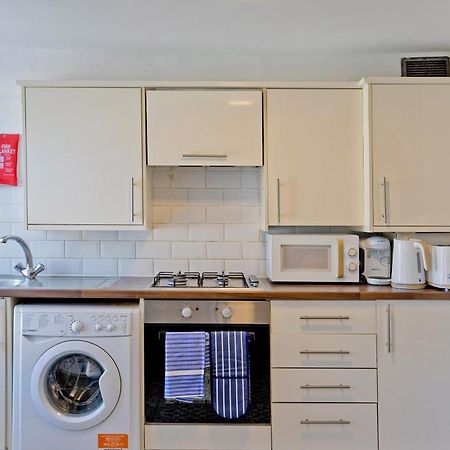 Imperial Corner House-Whitechapel Apartment Лондон Экстерьер фото