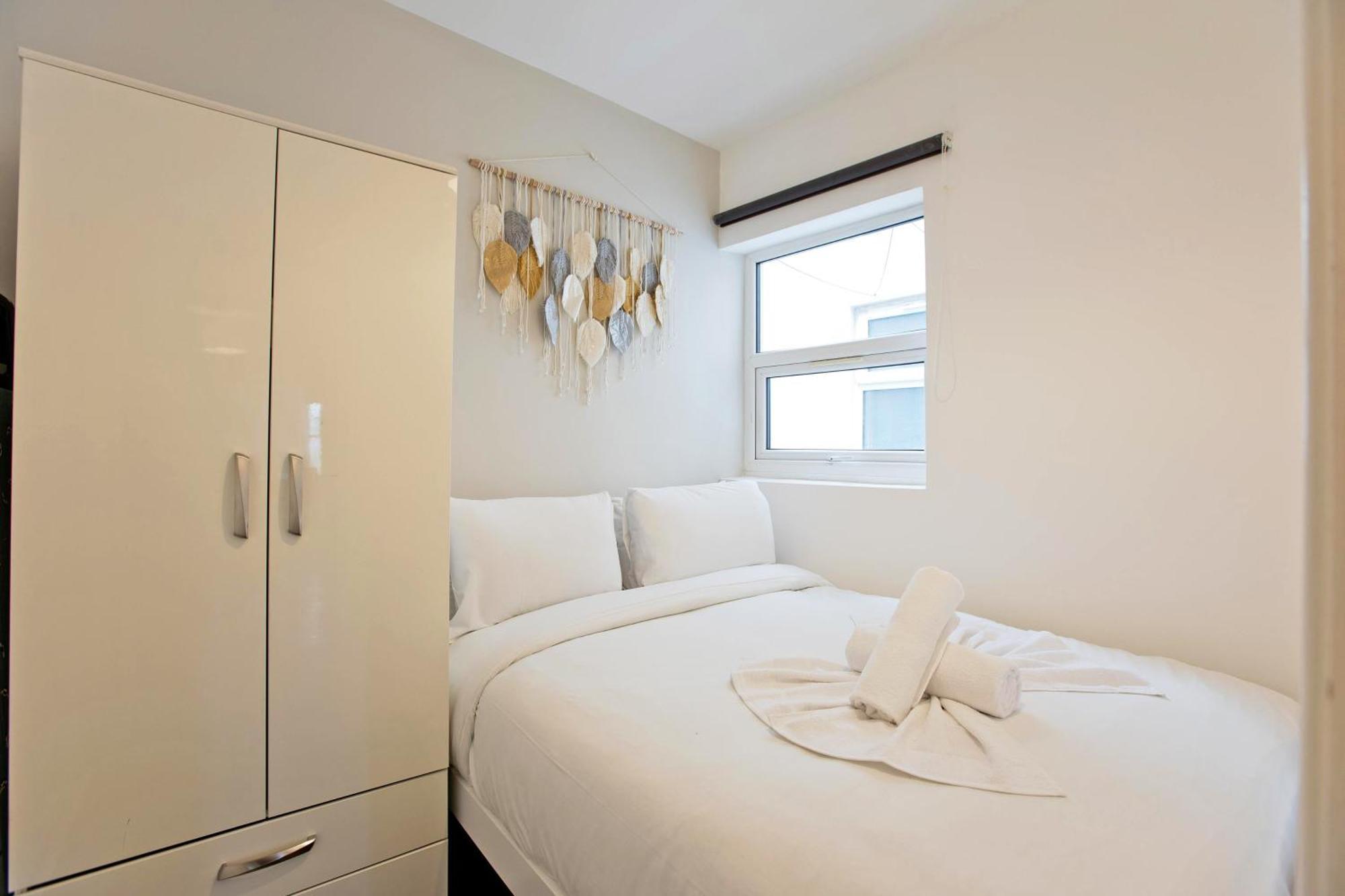 Imperial Corner House-Whitechapel Apartment Лондон Экстерьер фото
